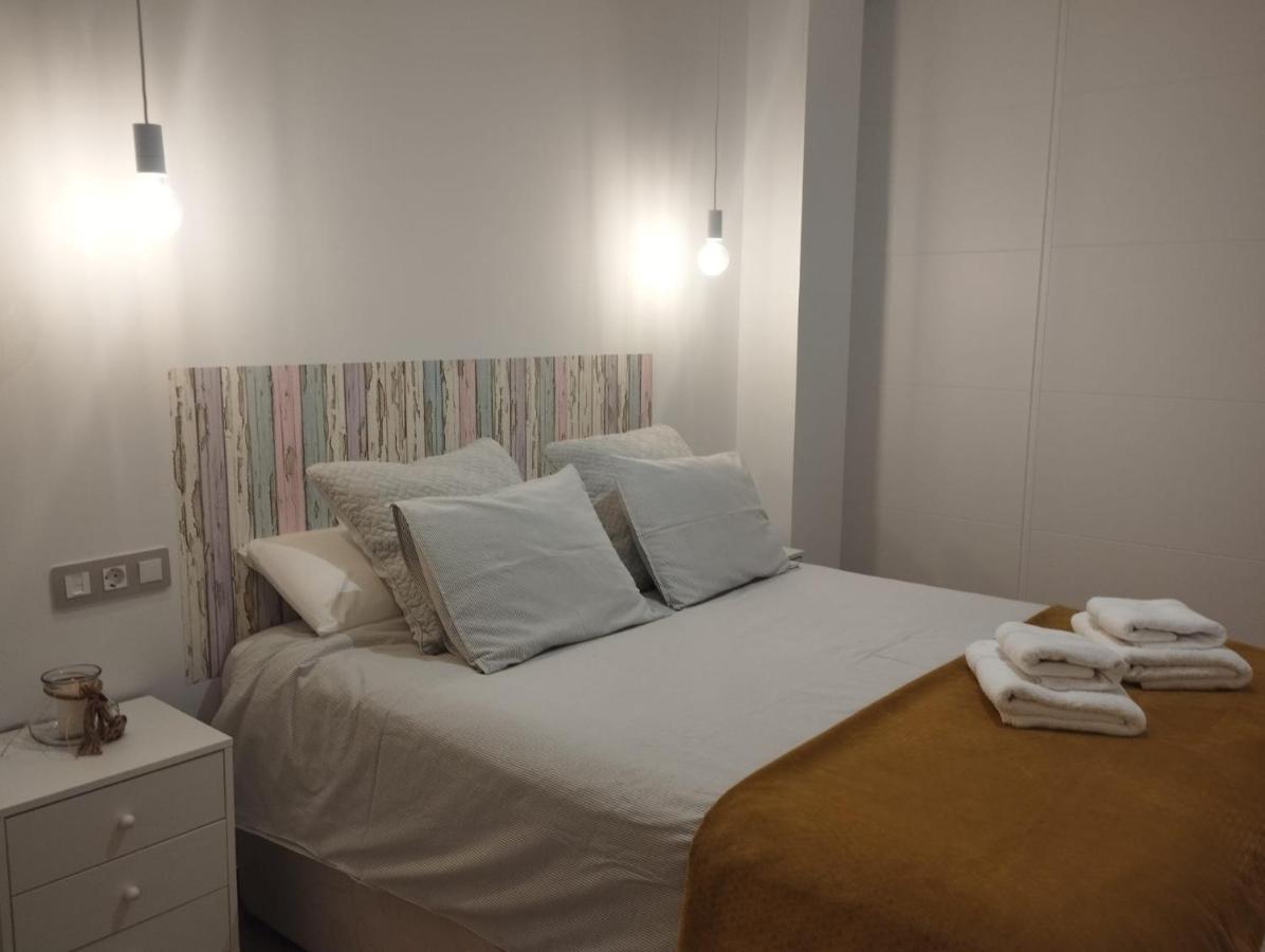 Atico Aire De Triana Apartment Sevilla Bagian luar foto