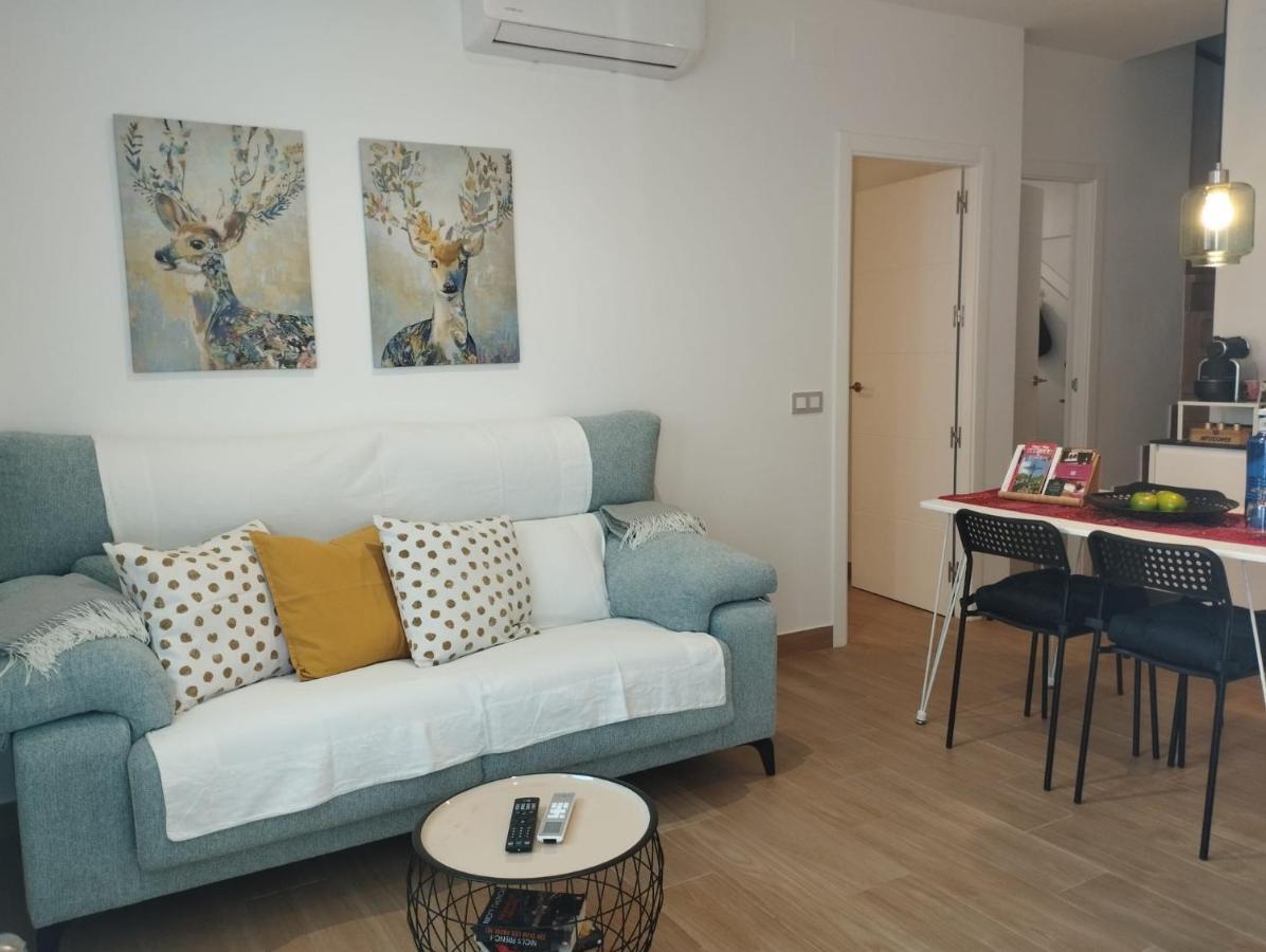 Atico Aire De Triana Apartment Sevilla Bagian luar foto