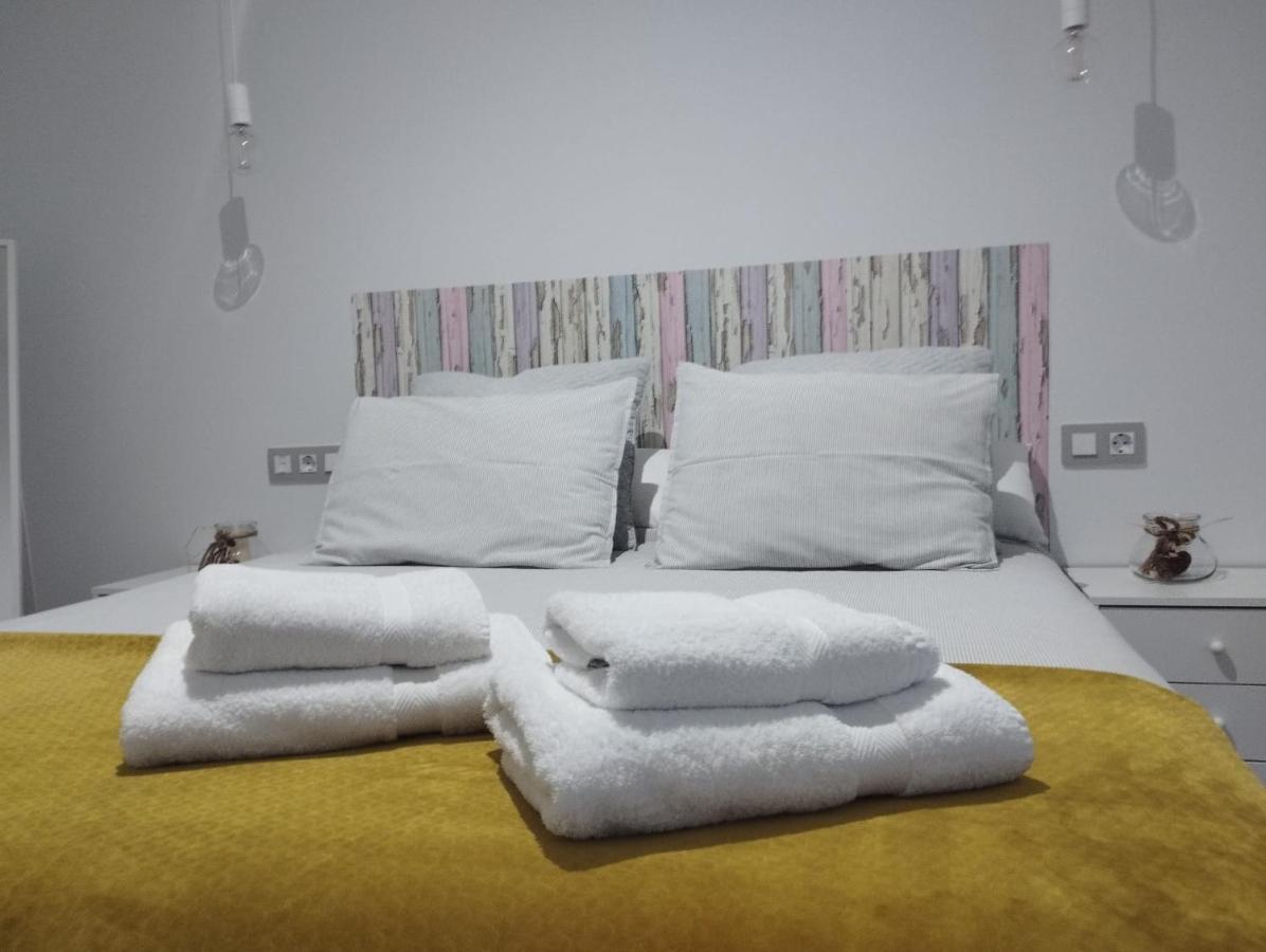 Atico Aire De Triana Apartment Sevilla Bagian luar foto