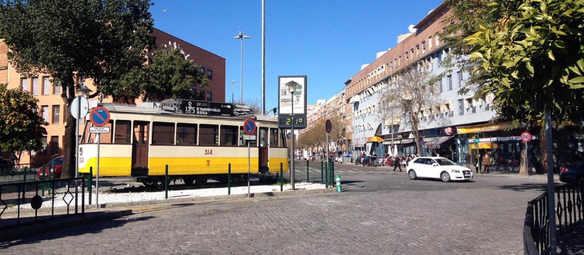 Atico Aire De Triana Apartment Sevilla Bagian luar foto